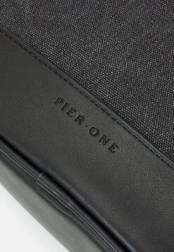 Pier OneUNISEX - Necessär - Black -Macys Butik 05d508e36bb14f79b1a50f5dfb5612b7