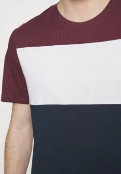 Pier OneT-shirt Med Print - Dark Blue -Macys Butik 3b9acfa42a3e402faff291b6e3e92c99