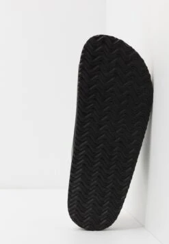 Pier OneUNISEX - Tofflor & Inneskor - Black -Macys Butik 4a735c24e60449a29969a0148d036b07