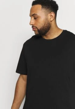 Pier One2 PACK - T-shirt - Bas - Black -Macys Butik 534694f073cd4cafaa153bf3f6a29fa1