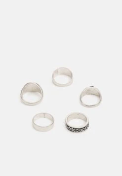 Pier One5 PACK - Ringar - Silver-coloured -Macys Butik 557e61853ffb4777b207f9714dd7d162