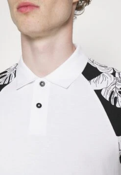 Pier OnePiké - White -Macys Butik 623fd129838748c786a617d70bdf782f