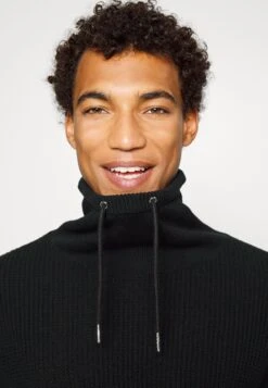 Pier OneSTRUCTURE BLOCK HIGH COLLAR - Kofta - Black -Macys Butik 8ae538afff544777a63a44071114fc02