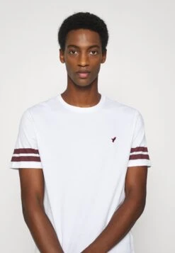 Pier OneT-shirt Med Print - White -Macys Butik a4c2af3840d3455488eea7187730e42b