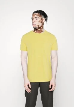 Pier OneT-shirt - Bas - Light Blue/yellow/mint 15 Pier OneT-shirt - Bas - Light Blue/yellow/mint -Macys Butik c2b5280834bc4bf190ba31dde9eab76e