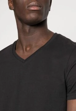 Pier One3 PACK - T-shirt - Bas - Black -Macys Butik df7c9f951f5c42309db997b3240fc1e8