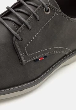 Pier OneSportiga Snörskor - Grey -Macys Butik ecfb35cd425248f6a890e98dbfdbfaa4