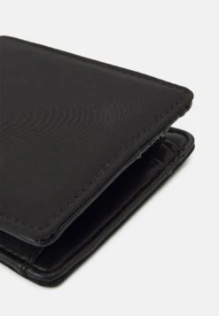 Pier OnePlånbok - Black -Macys Butik fd757d58114e4a6ab03dfe053e22be19